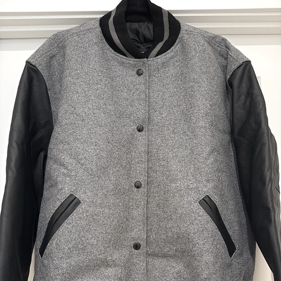 NWT [Holloway] Varsity Bomber Jacket Button-Up Grey Wool & Black Leather Men’s L - Picture 3 of 10